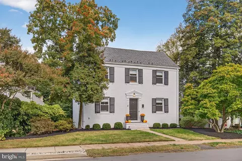 1013 26th St S, Arlington, VA 22202