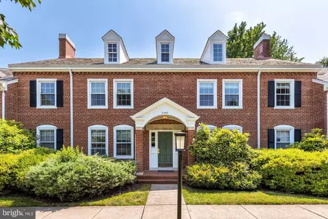 3468 S Stafford St #B2, Arlington, VA 22206