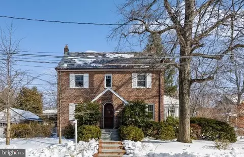 305 N Kenmore St, Arlington, VA 22201