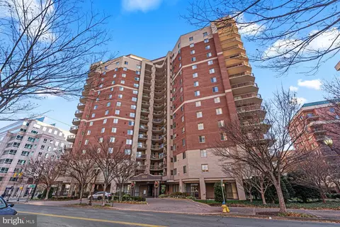 901 N Monroe St #1414, Arlington, VA 22201