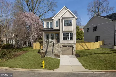 5707 9th St N, Arlington, VA 22205