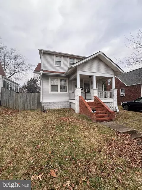 523 24th St S, Arlington, VA 22202