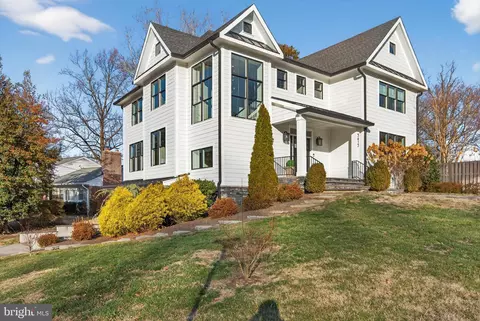 5615 35th Rd N, Arlington, VA 22207