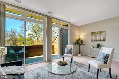2118 S Quincy St, Arlington, VA 22204