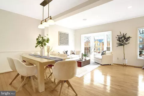 2019 N Buchanan Ct, Arlington, VA 22207