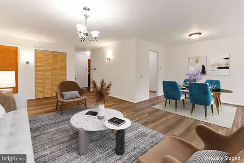 5101 8th Rd S #102, Arlington, VA 22204