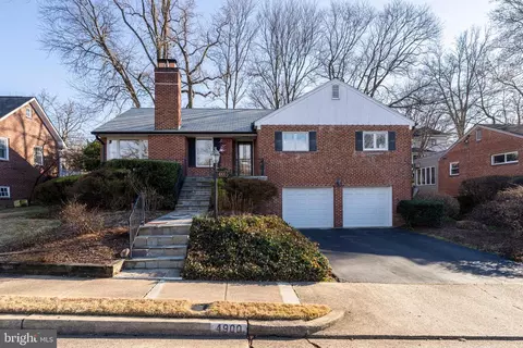 4900 Yorktown Blvd, Arlington, VA 22207