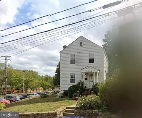 1608 13th Rd S, Arlington, VA 22204