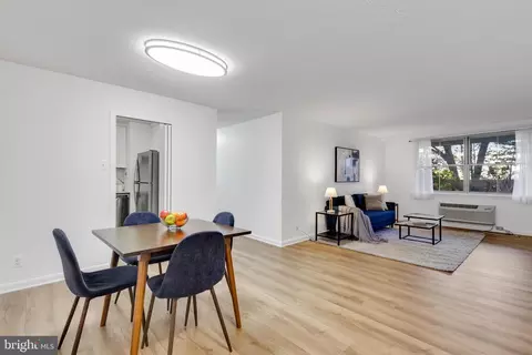 2030 N Adams St #303, Arlington, VA 22201
