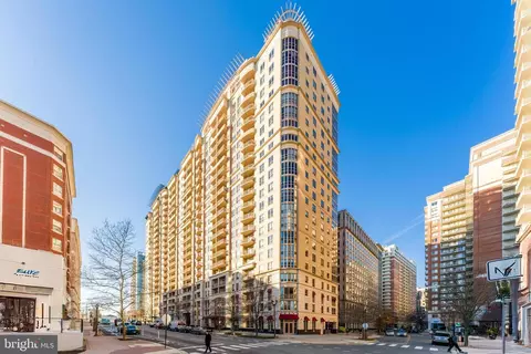 888 N Quincy St #1401, Arlington, VA 22203