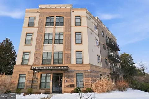 2702 Langston Blvd #4B, Arlington, VA 22201