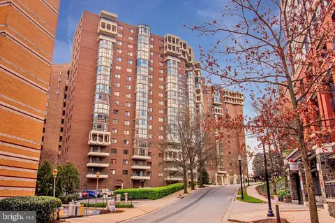 1600 N Oak St #622, Arlington, VA 22209