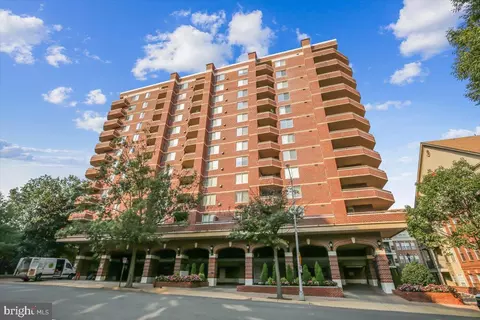 1276 N Wayne St #418, Arlington, VA 22201