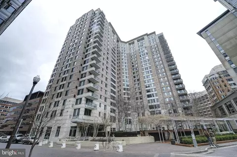 851 N Glebe Rd #909, Arlington, VA 22203