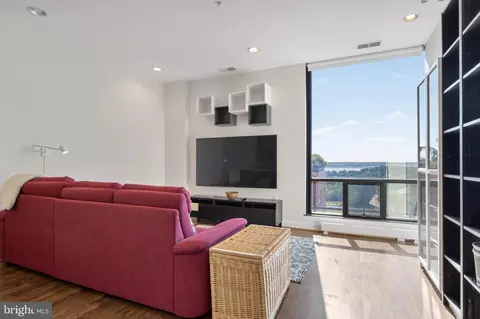 1011 Arlington Blvd #1112, Arlington, VA 22209