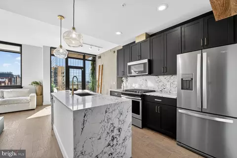 2000 Clarendon Blvd #1107, Arlington, VA 22201