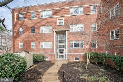 1315 N Ode St #704, Arlington, VA 22209