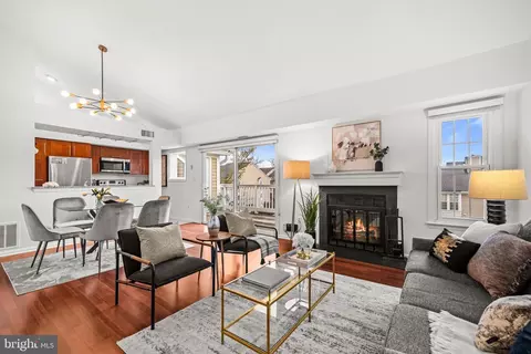 4531 28th Rd S UNIT 9-7, Arlington, VA 22206