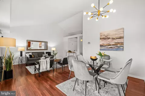 4531 28th Rd S UNIT 9-7, Arlington, VA 22206
