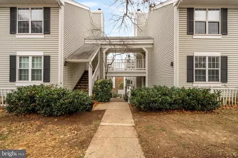 2903 S Woodley St #A, Arlington, VA 22206