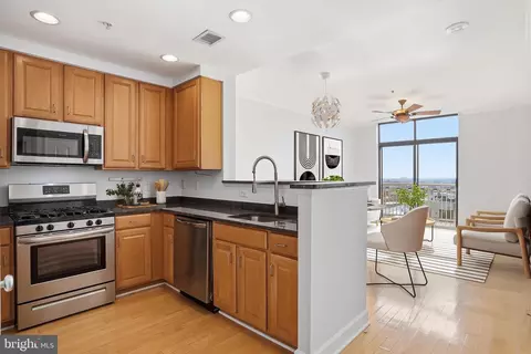 1201 N Garfield St #PH02, Arlington, VA 22201