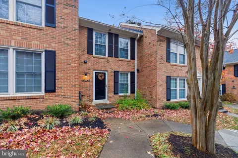 2568 S B S Arlington Mill Dr #B, Arlington, VA 22206