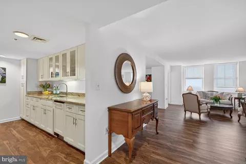 900 N Taylor St #1612, Arlington, VA 22203
