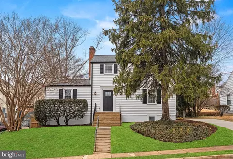 5021 24th St S, Arlington, VA 22206