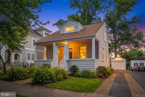 635 23rd St S, Arlington, VA 22202