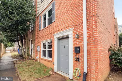 3901 A 6th St N, Arlington, VA 22203