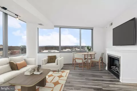 2001 15th St N #805, Arlington, VA 22201