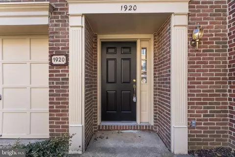 1920 N Daniel St, Arlington, VA 22201