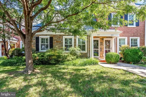 3517 S Utah St, Arlington, VA 22206