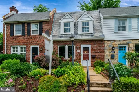 4789 21st Rd N, Arlington, VA 22207