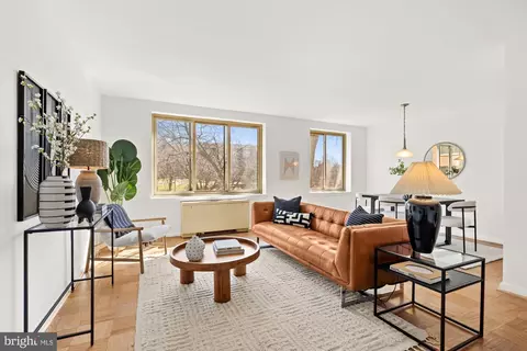 3000 Spout Run Pkwy #D405, Arlington, VA 22201