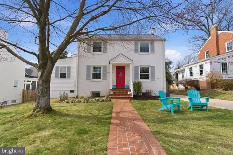 2024 N Kentucky St, Arlington, VA 22205