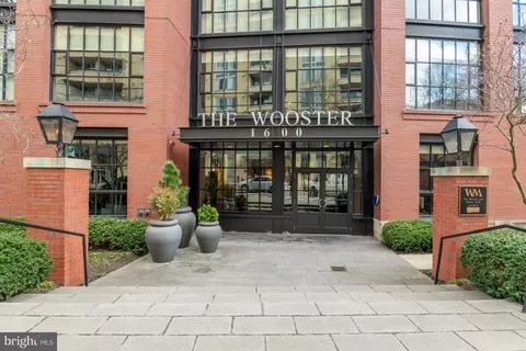 1600 Clarendon Blvd #W310, Arlington, VA 22209