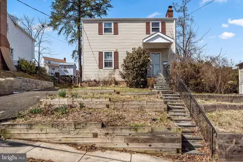 5009 23rd St S, Arlington, VA 22206