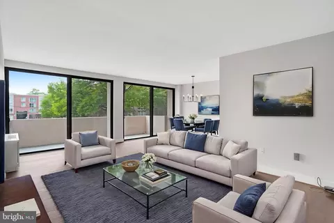 4141 N Henderson Rd #107, Arlington, VA 22203