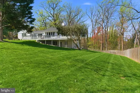 2767 N Quincy St, Arlington, VA 22207