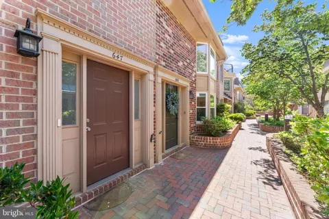 647 N Tazewell St, Arlington, VA 22203