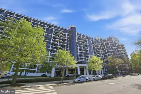 1530 Key Blvd #929, Arlington, VA 22209