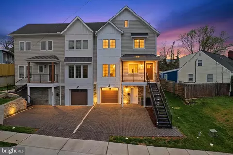 5041 25th St S, Arlington, VA 22206