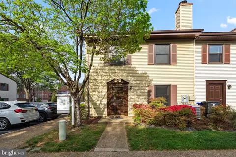 4125 11th Pl N, Arlington, VA 22201