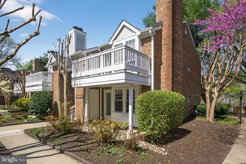 2616 S G S Arlington Mill Dr #7, Arlington, VA 22206