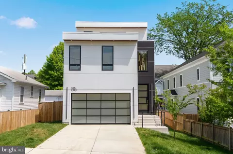 2025 N Emerson St, Arlington, VA 22207