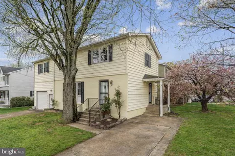 200 S Adams St, Arlington, VA 22204