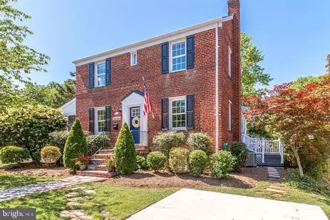 4444 20th Rd N, Arlington, VA 22207