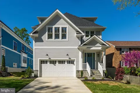 4423 15th St N, Arlington, VA 22207