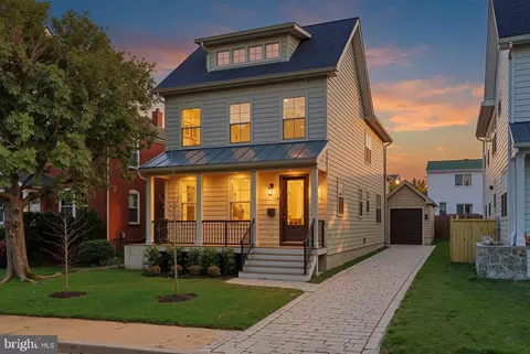 1310 S Poe St, Arlington, VA 22204